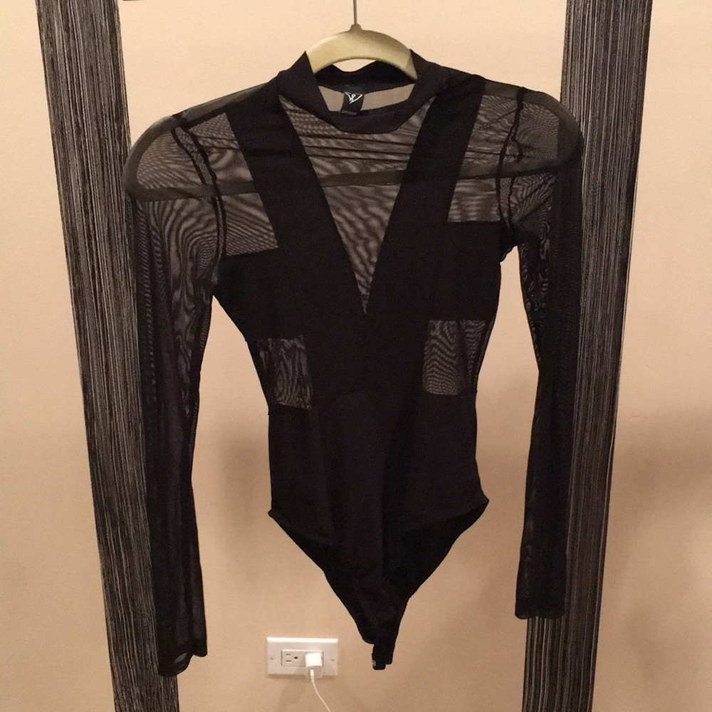 Windsor black body suit